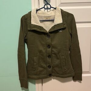 Hollister sherpa sweater